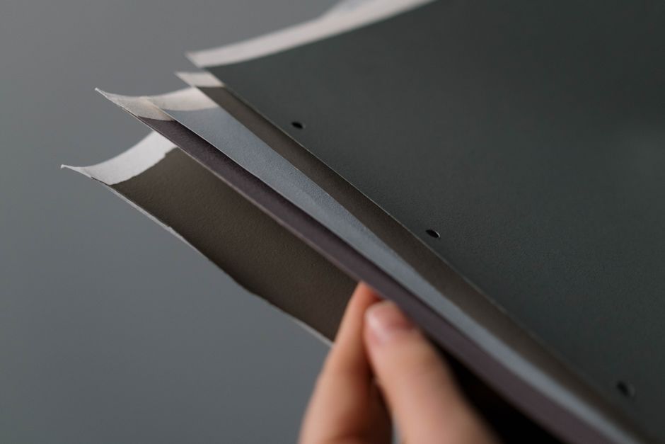 How to Choose the Right Paper Stock for Your Business Printing